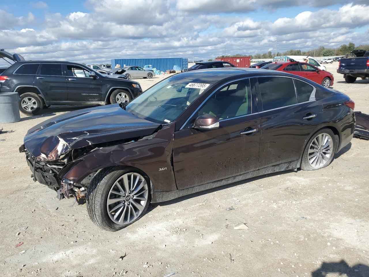 2018 INFINITI Q50 LUXE