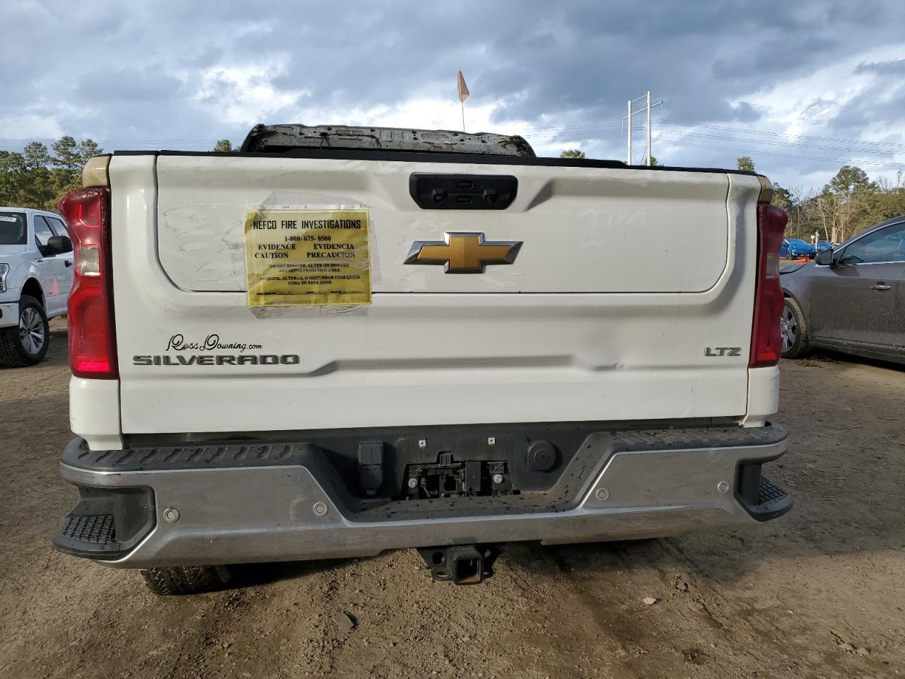 2023 CHEVROLET SILVERADO - Image 6