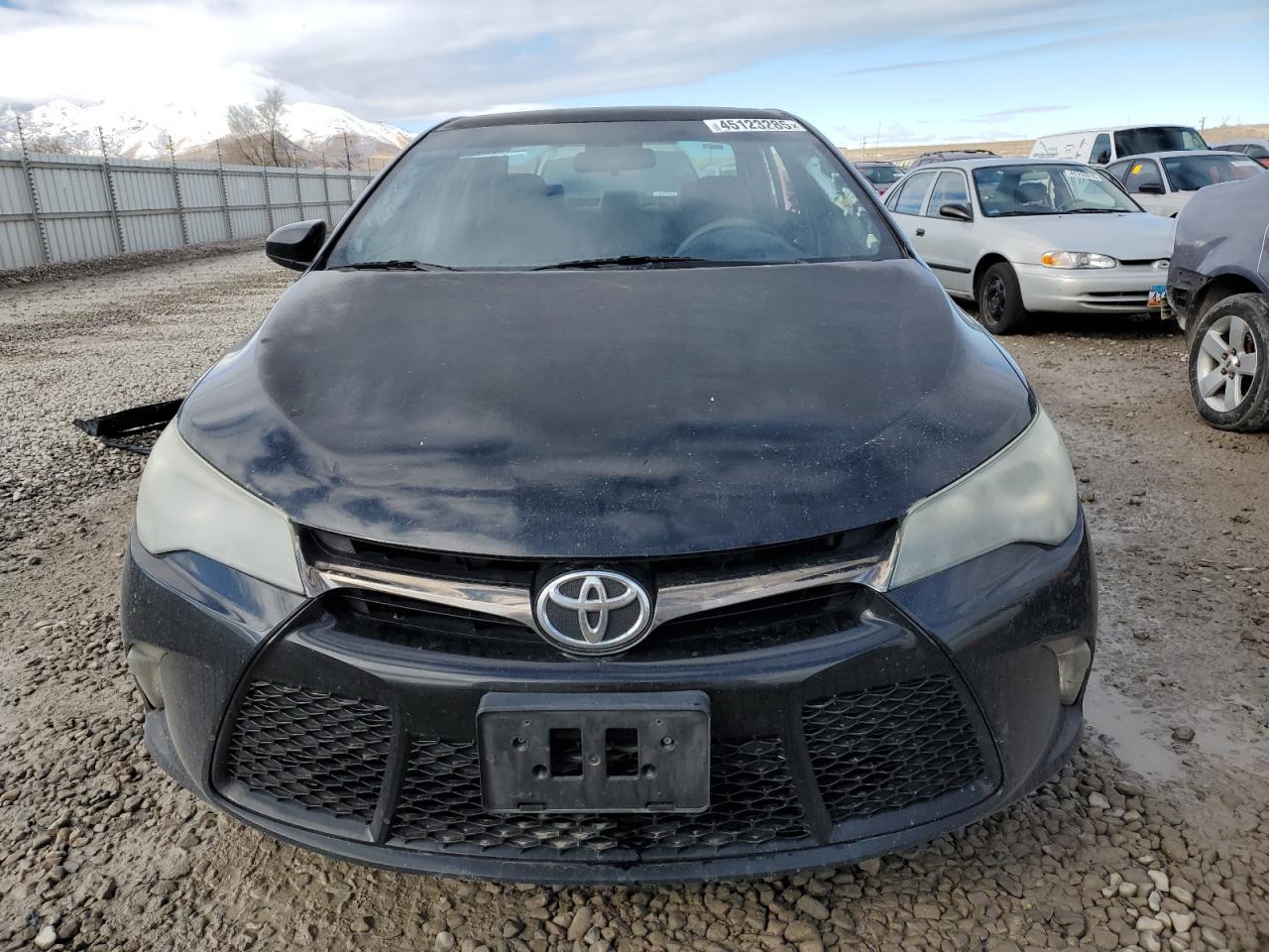 2016 TOYOTA CAMRY LE - Фото 5