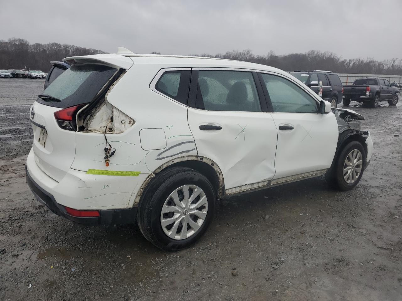 2018 NISSAN ROGUE S - Image 3