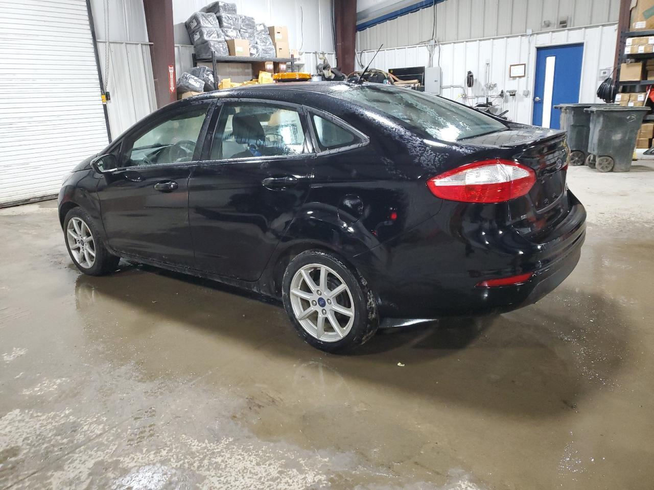 2019 FORD FIESTA SE - Image 2