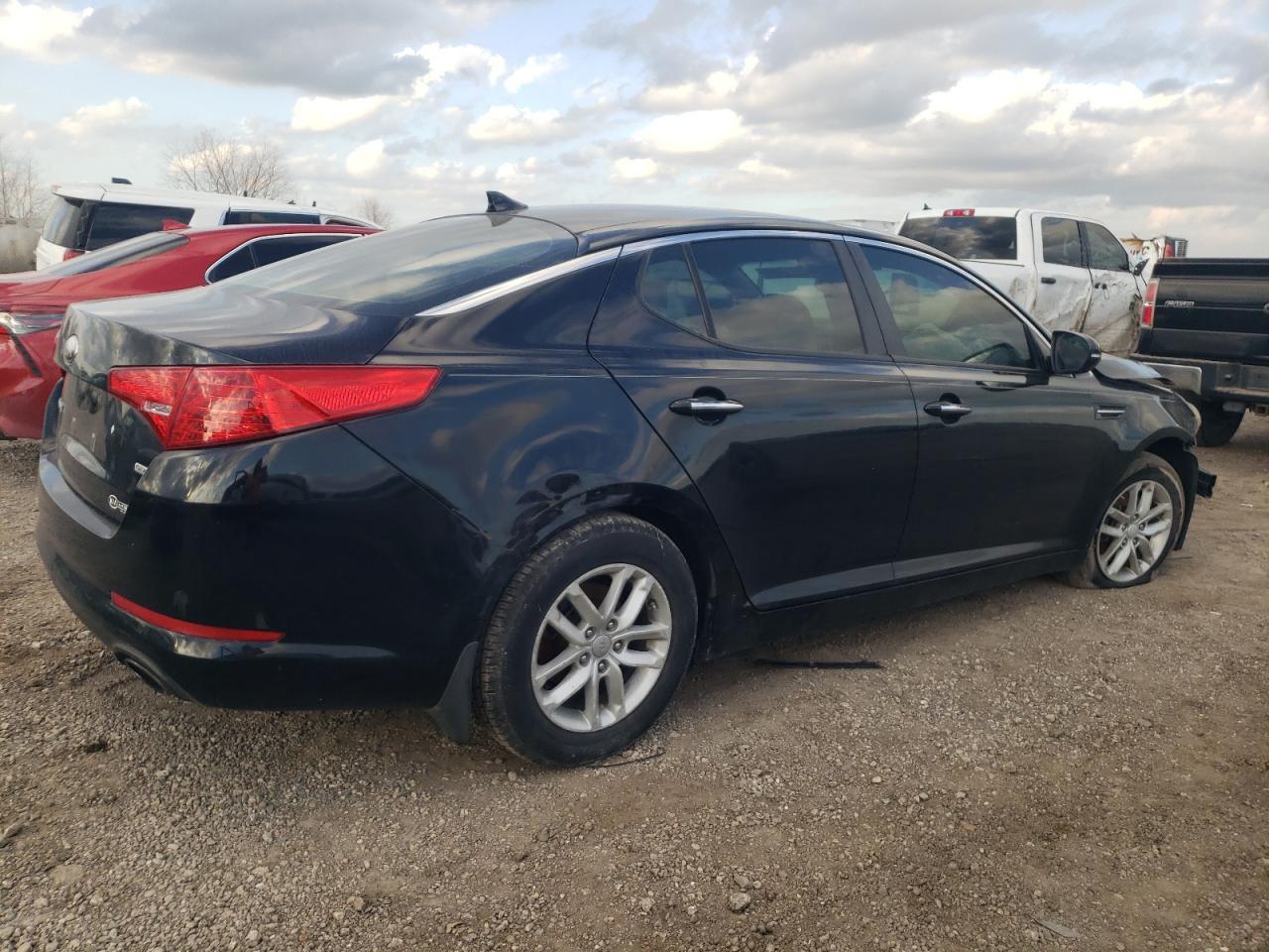 2013 KIA OPTIMA LX - Фото 3