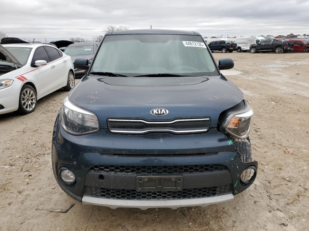 2019 KIA SOUL + - Image 5