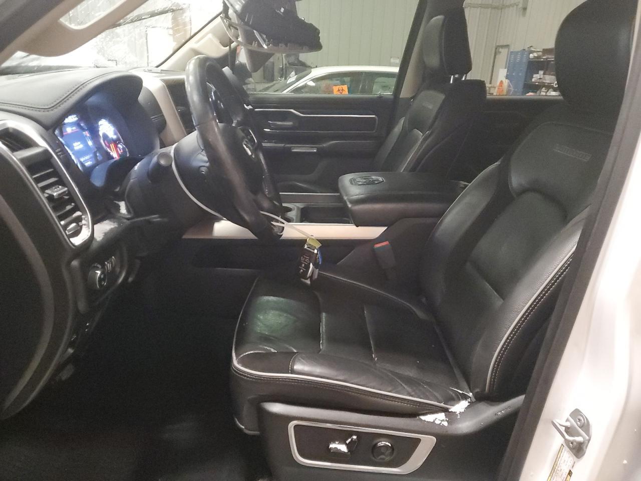 2019 RAM 1500 LARAM - Фото 7