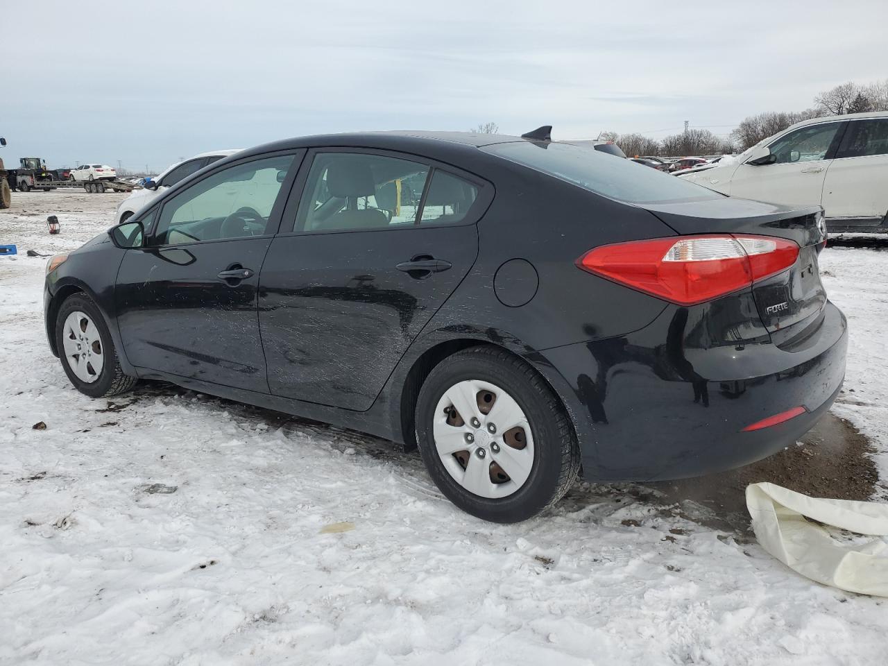 2015 KIA FORTE LX - Фото 2