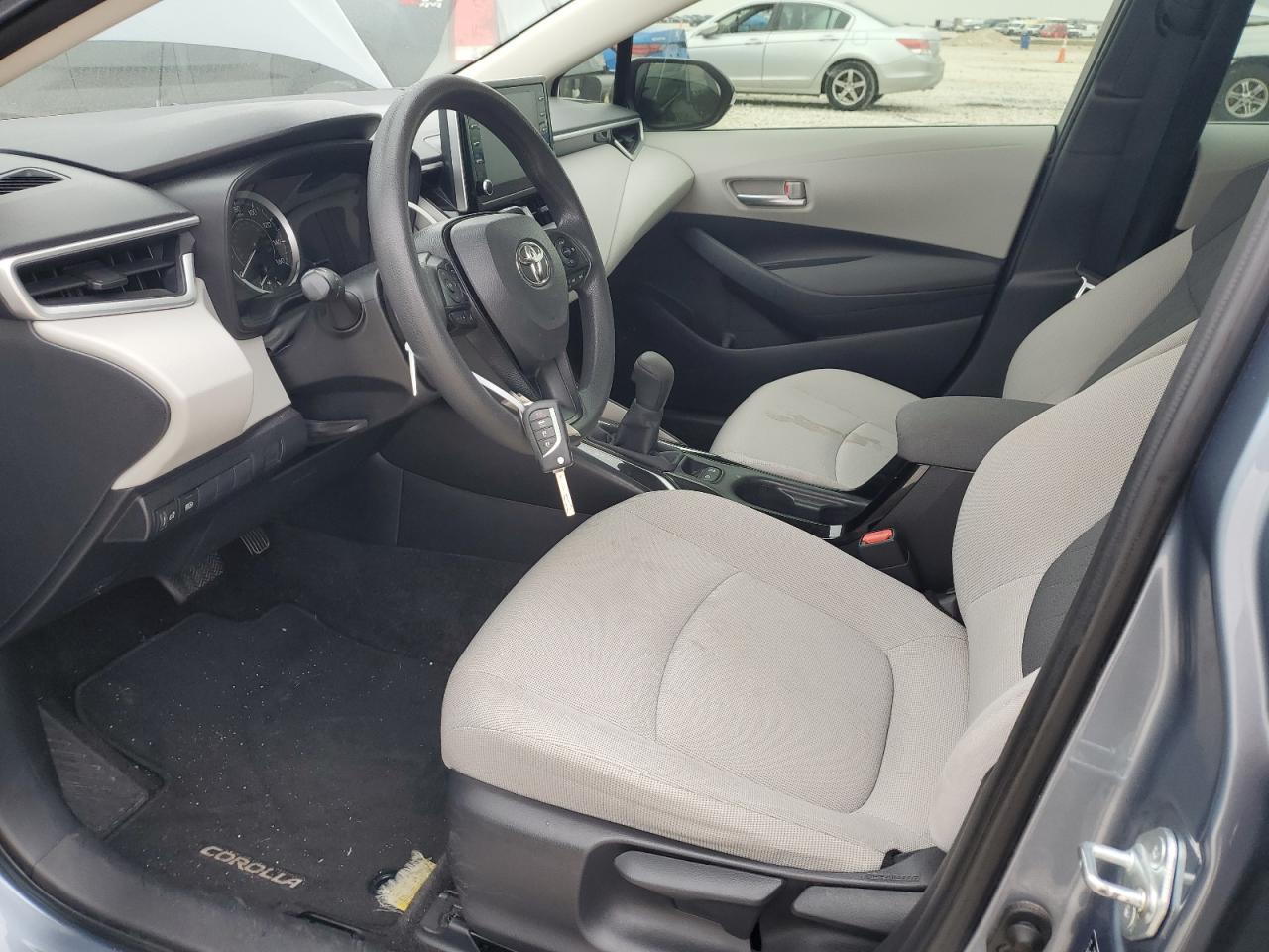 2020 TOYOTA COROLLA LE - Image 7