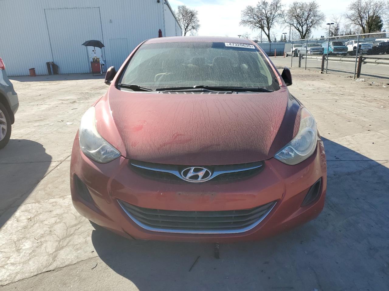 2013 HYUNDAI ELANTRA GL - Image 5