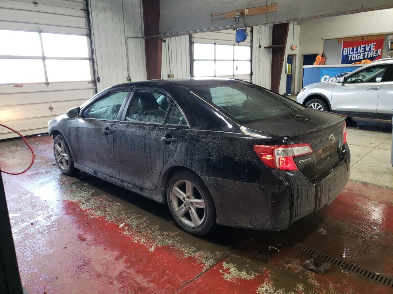 2014 TOYOTA CAMRY L - Image 2
