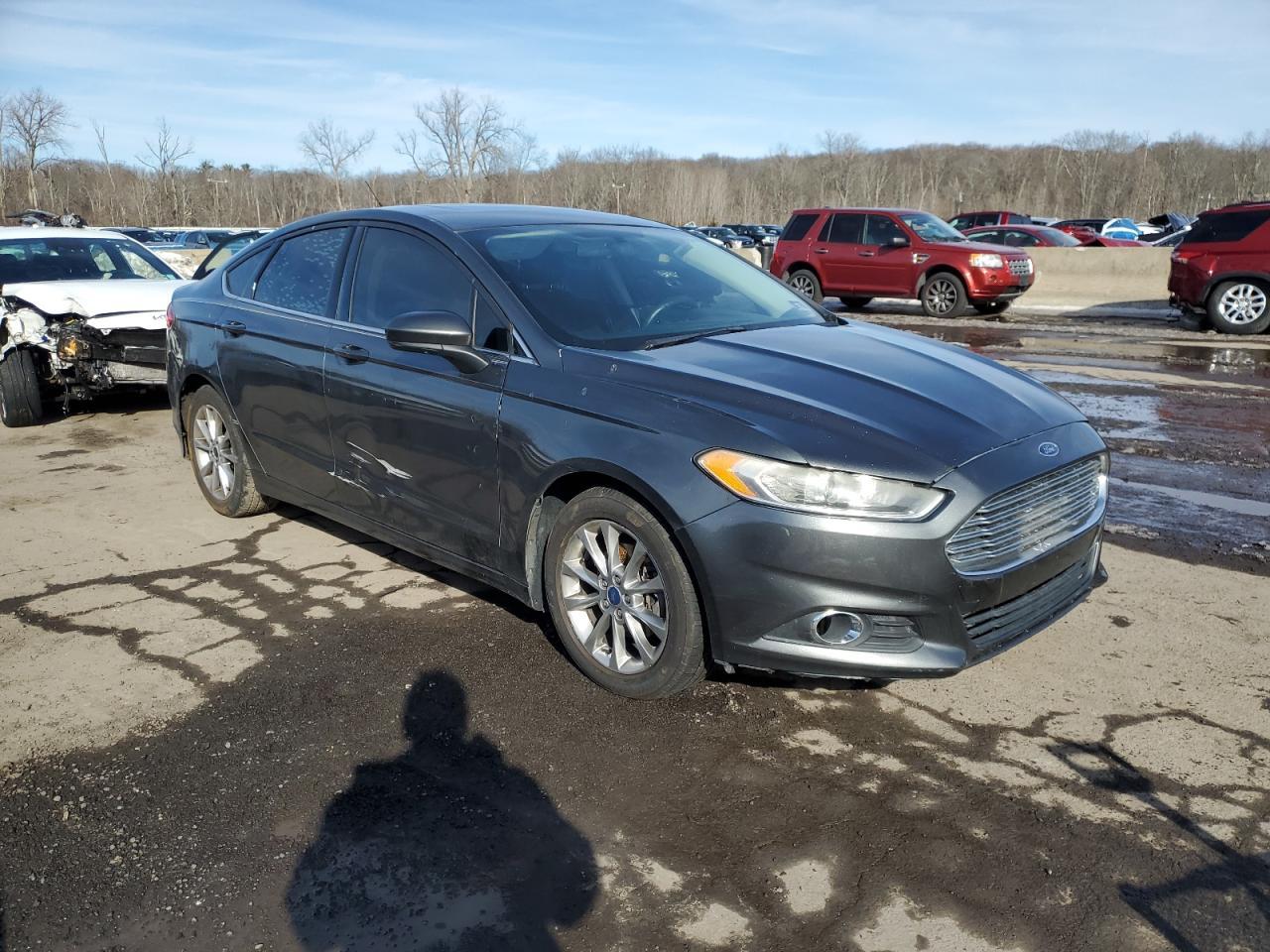 2017 FORD FUSION SE - Image 4