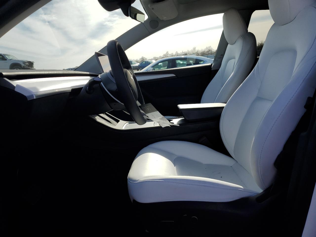 2024 TESLA MODEL Y - Image 7