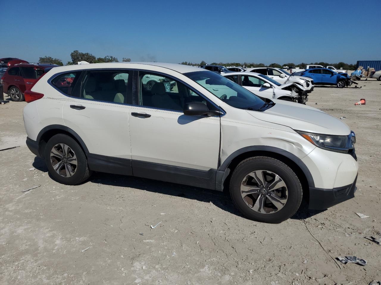 2017 HONDA CR-V LX - Фото 4