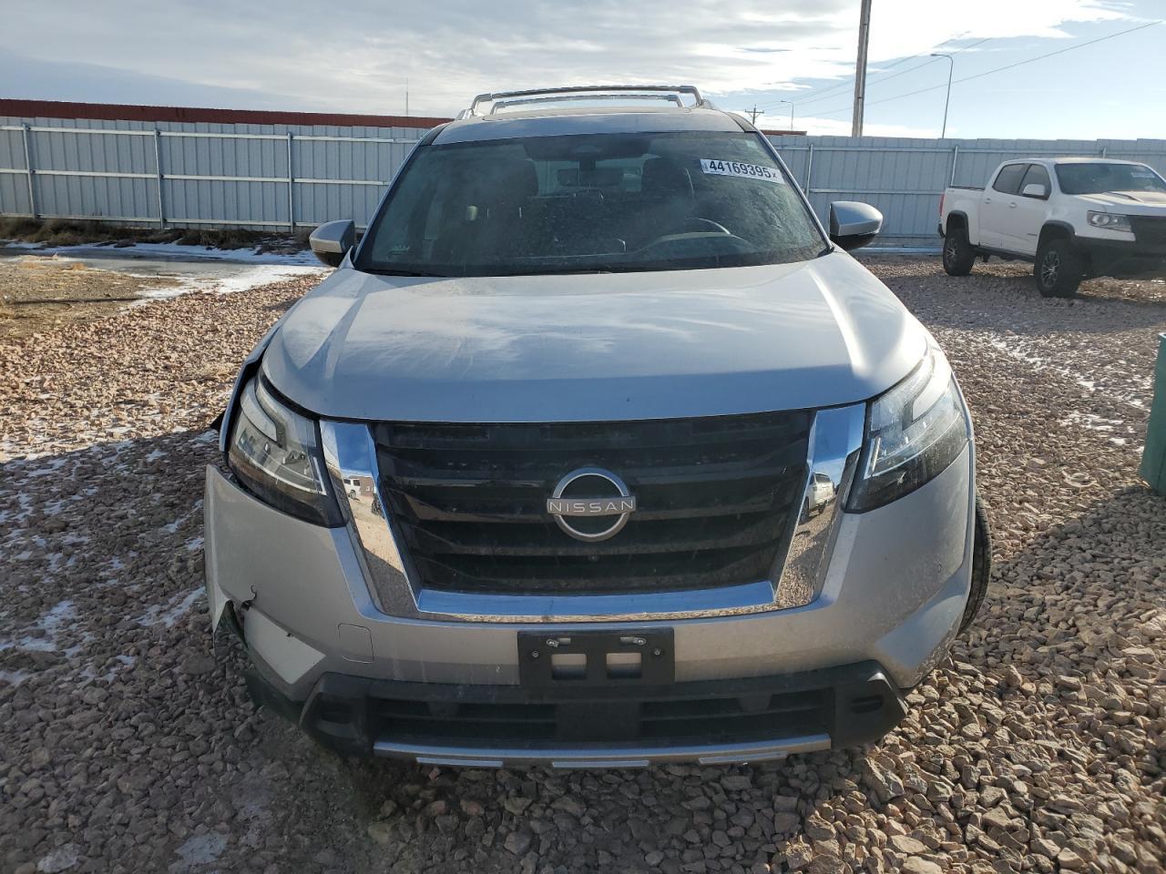 2023 NISSAN PATHFINDER - Image 5