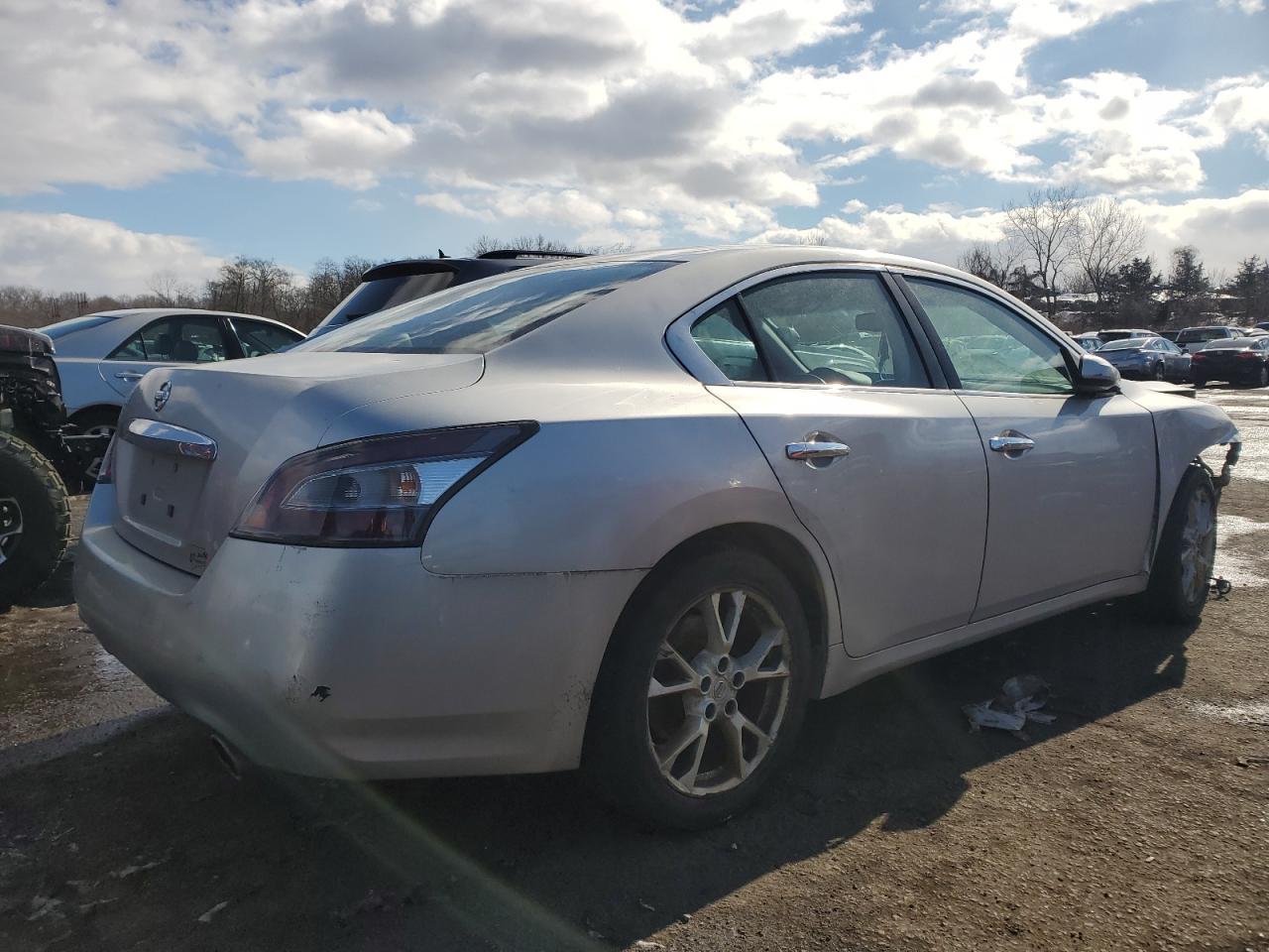 2014 NISSAN MAXIMA S - Фото 3