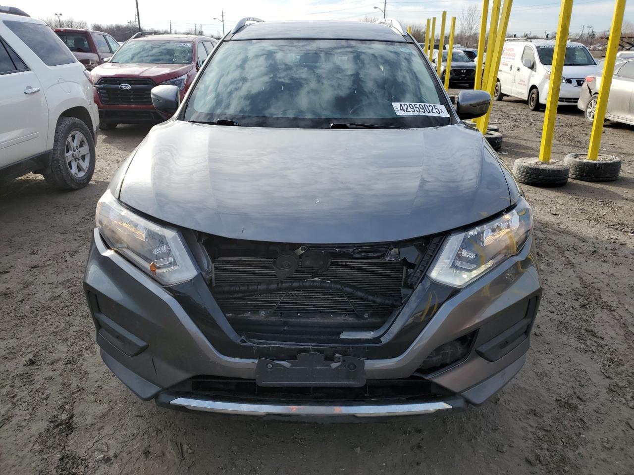 2017 NISSAN ROGUE S - Фото 5
