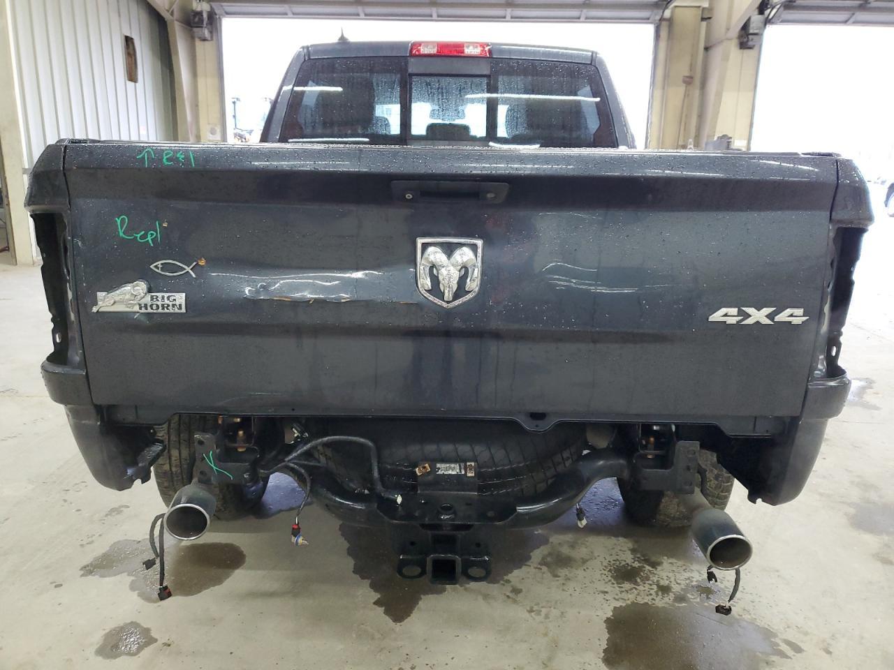 2015 RAM 1500 SLT - Image 6