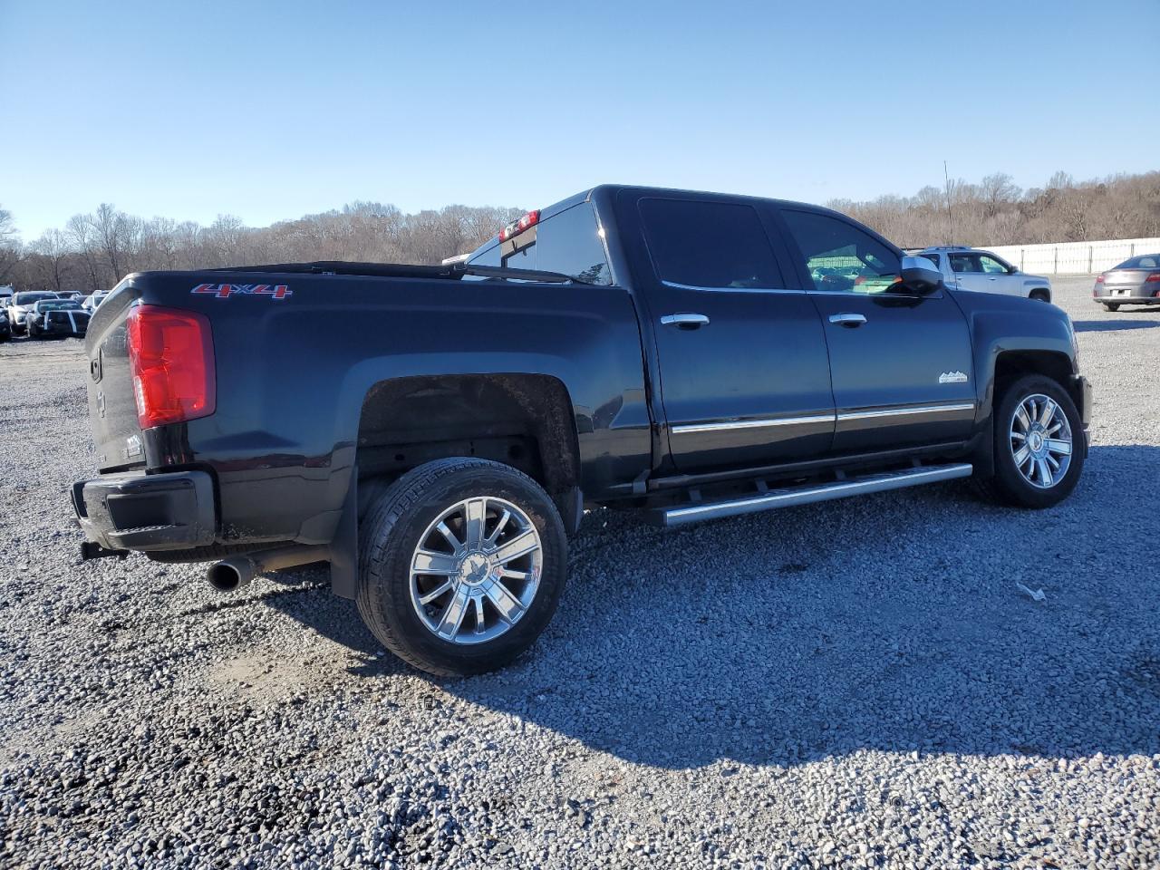 2016 CHEVROLET SILVERADO - Фото 3