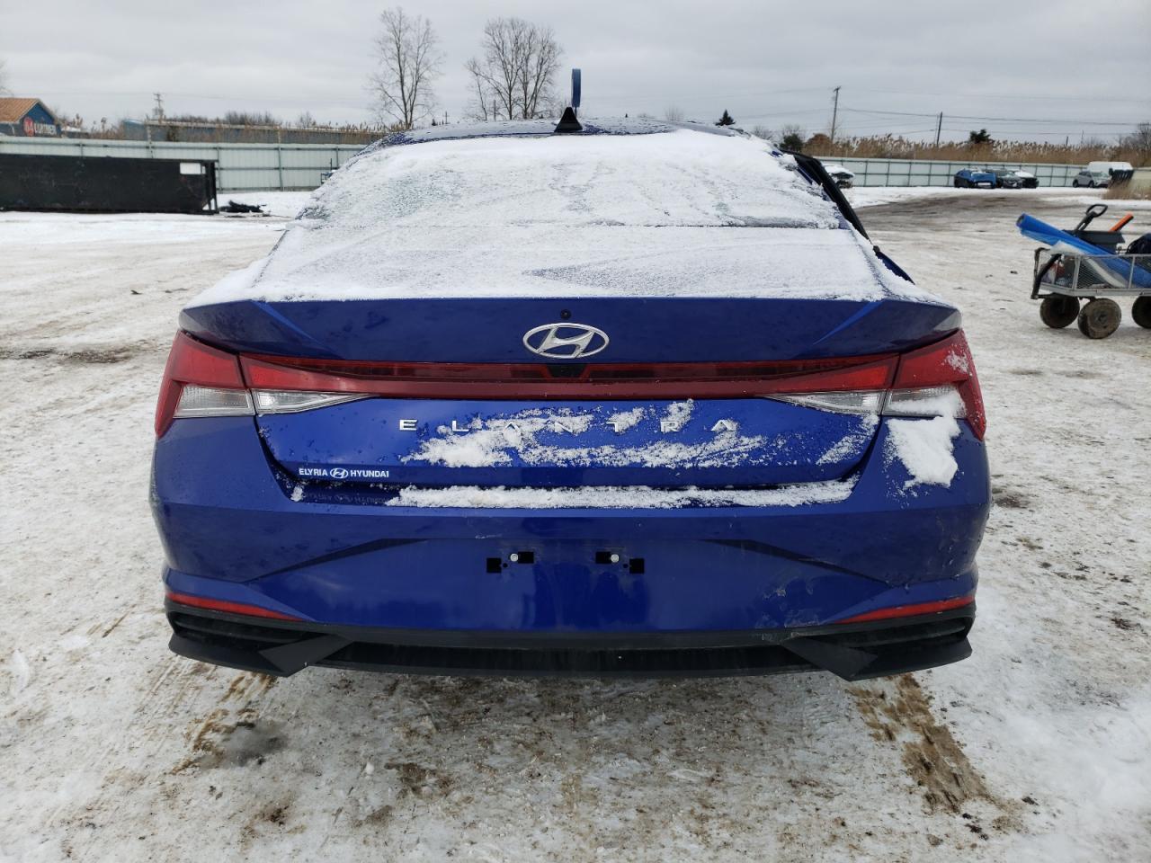 2022 HYUNDAI ELANTRA SE - Image 6