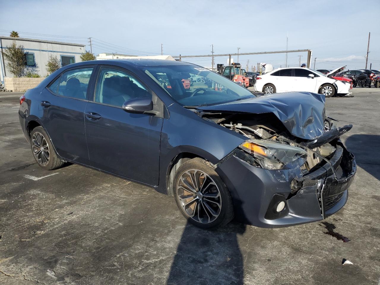2015 TOYOTA COROLLA L - Image 4