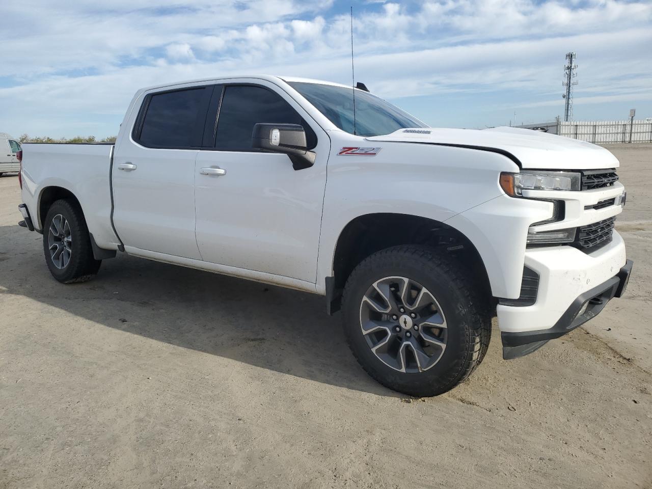 2021 CHEVROLET SILVERADO - Фото 4