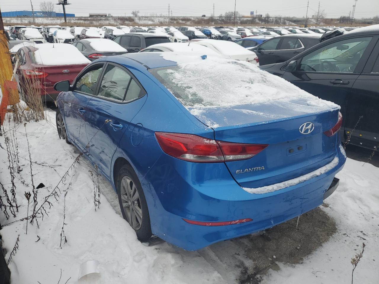 2018 HYUNDAI ELANTRA SE - Image 2