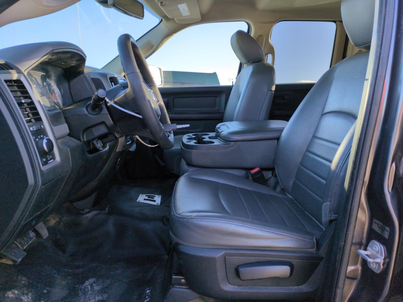 2018 RAM 1500 ST - Image 7