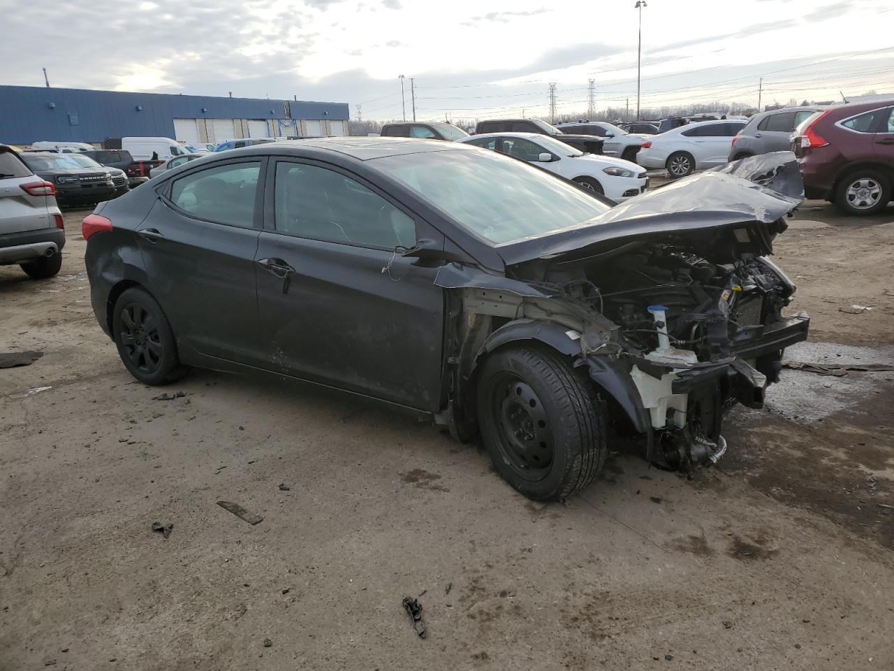 2013 HYUNDAI ELANTRA GL - Image 4