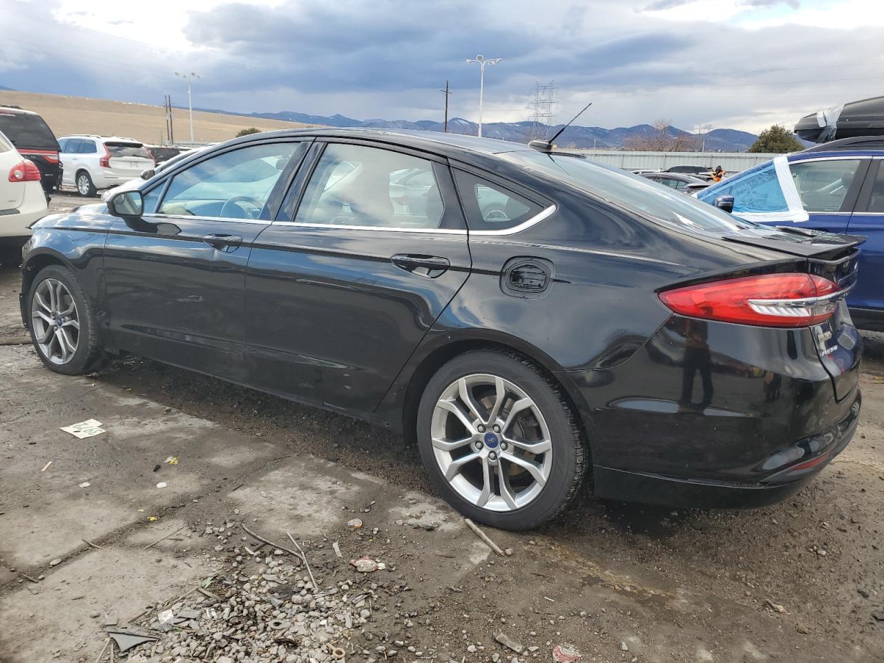 2017 FORD FUSION SE - Image 2