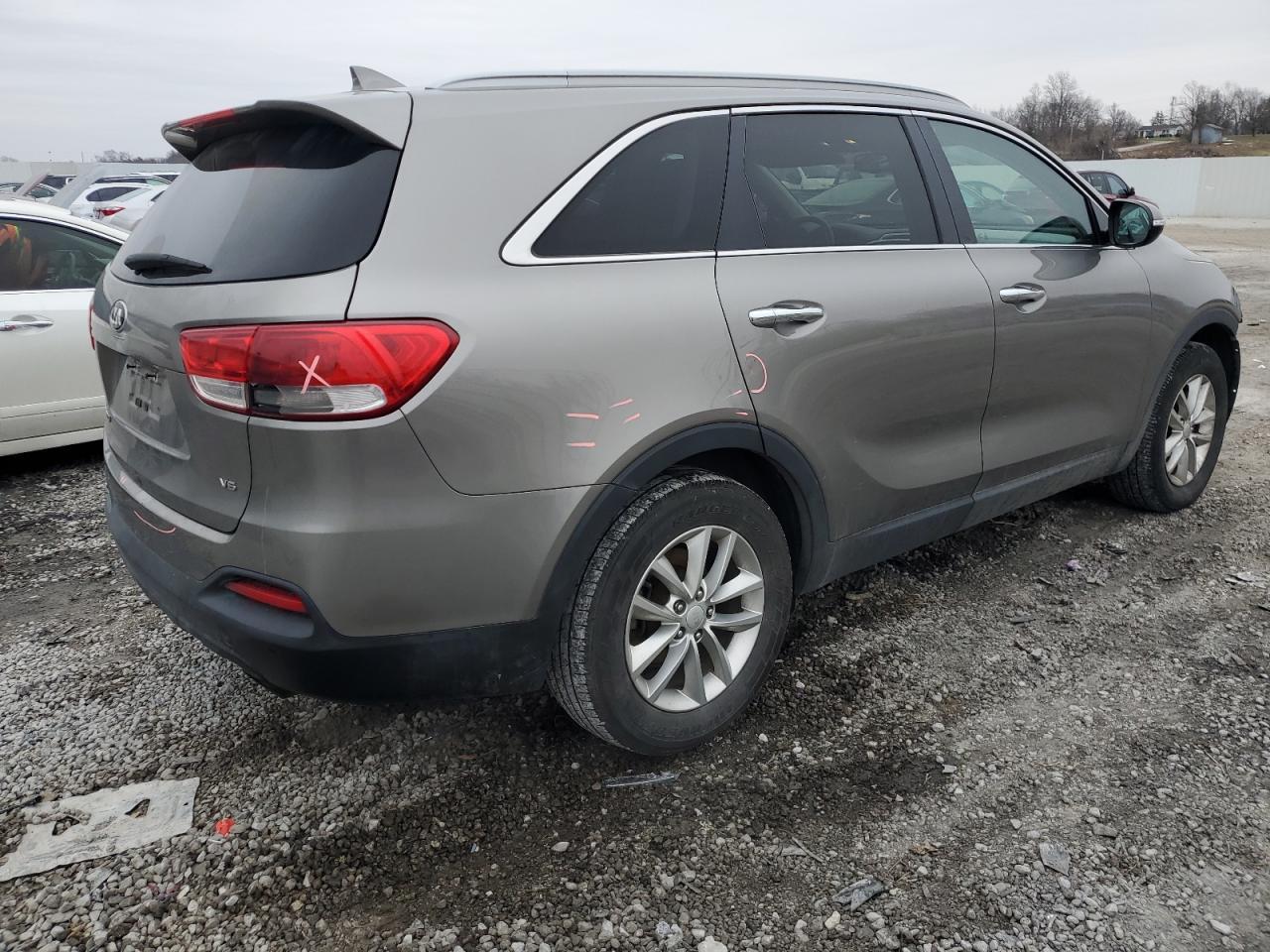 2016 KIA SORENTO LX - Image 3