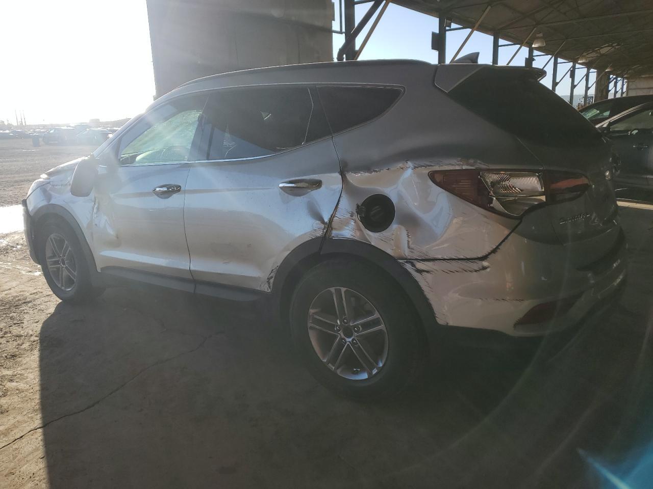 2017 HYUNDAI SANTA FE S - Image 2