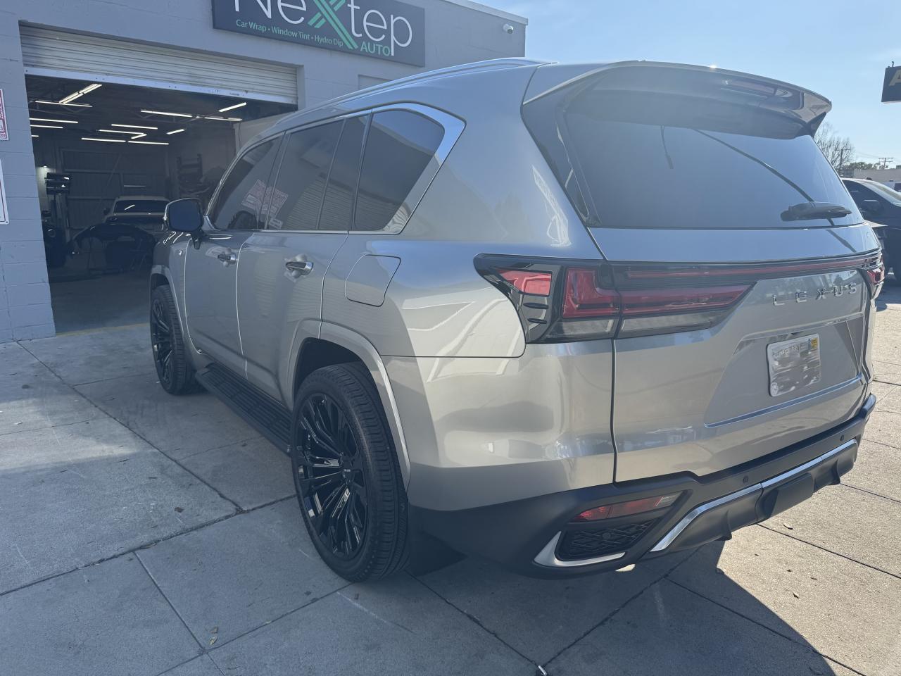 2023 LEXUS LX 600 BAS - Фото 3