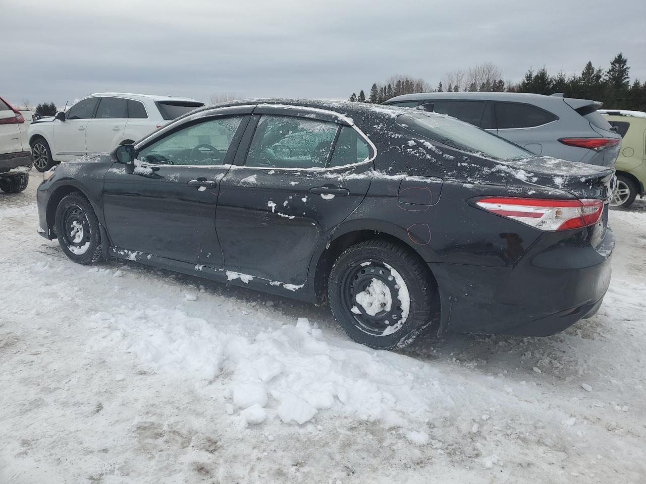2018 TOYOTA CAMRY L - Фото 2