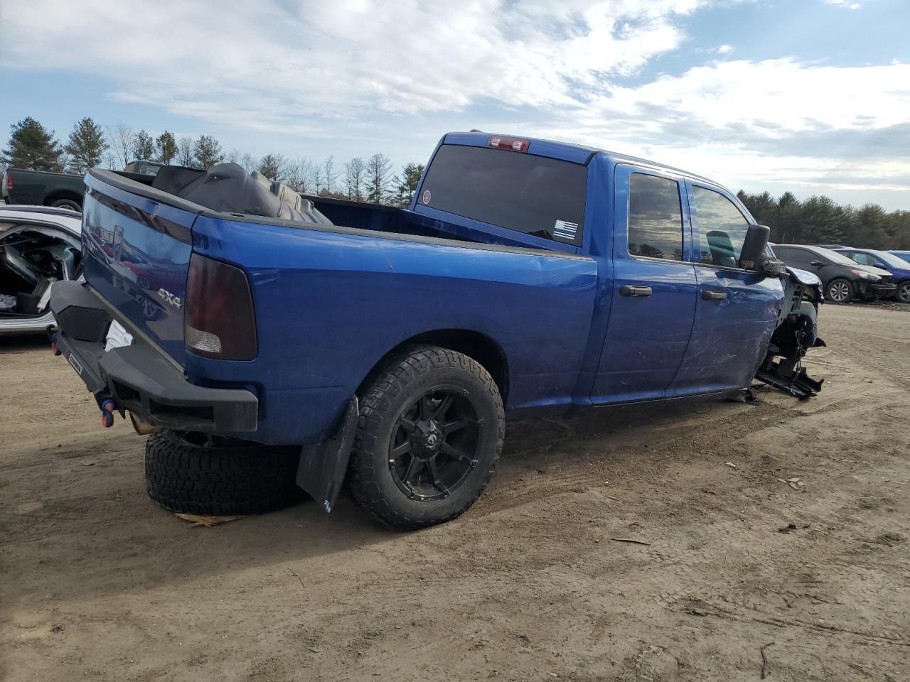 2017 RAM 1500 ST - Image 3