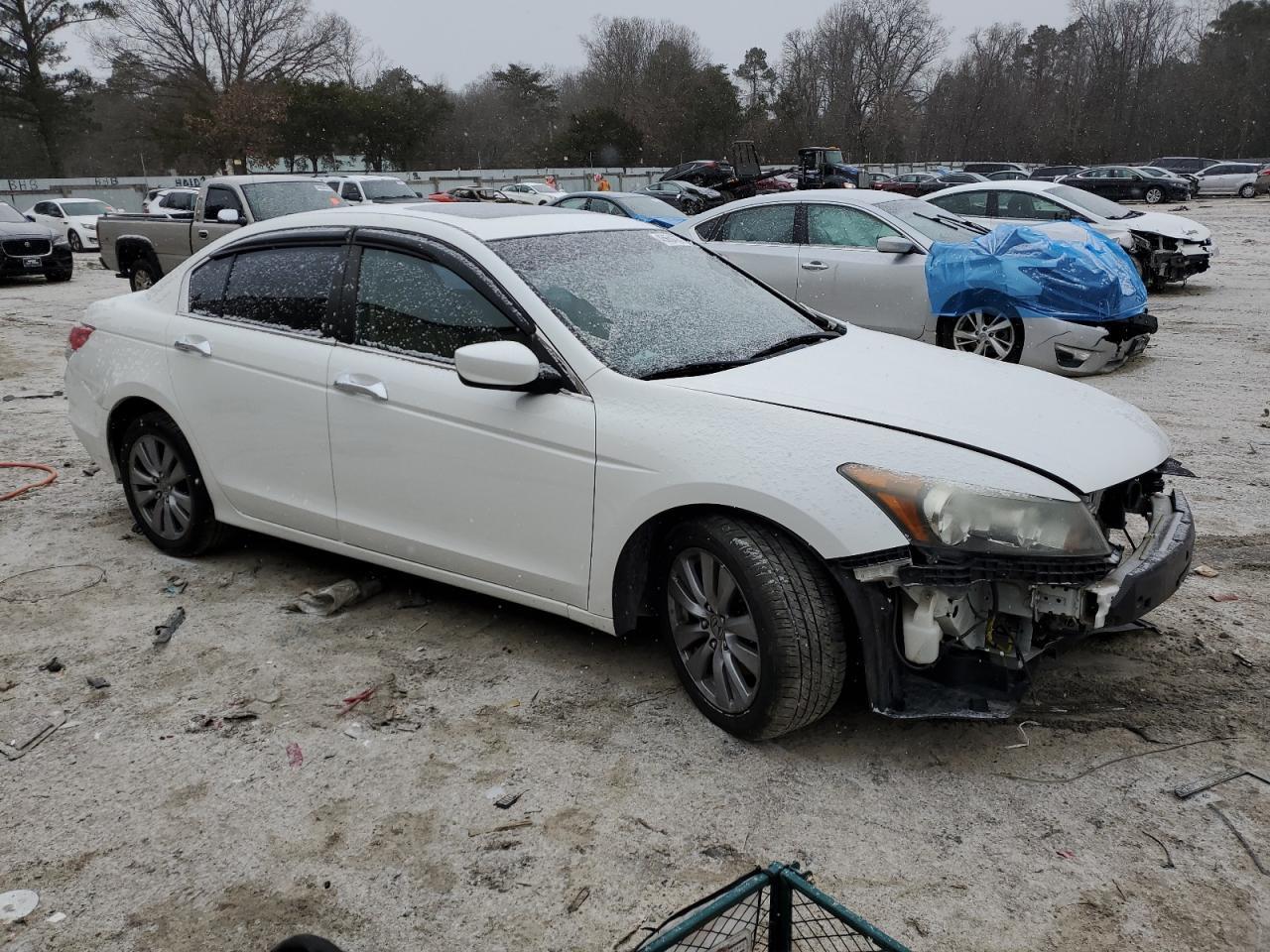 2012 HONDA ACCORD EXL - Image 4