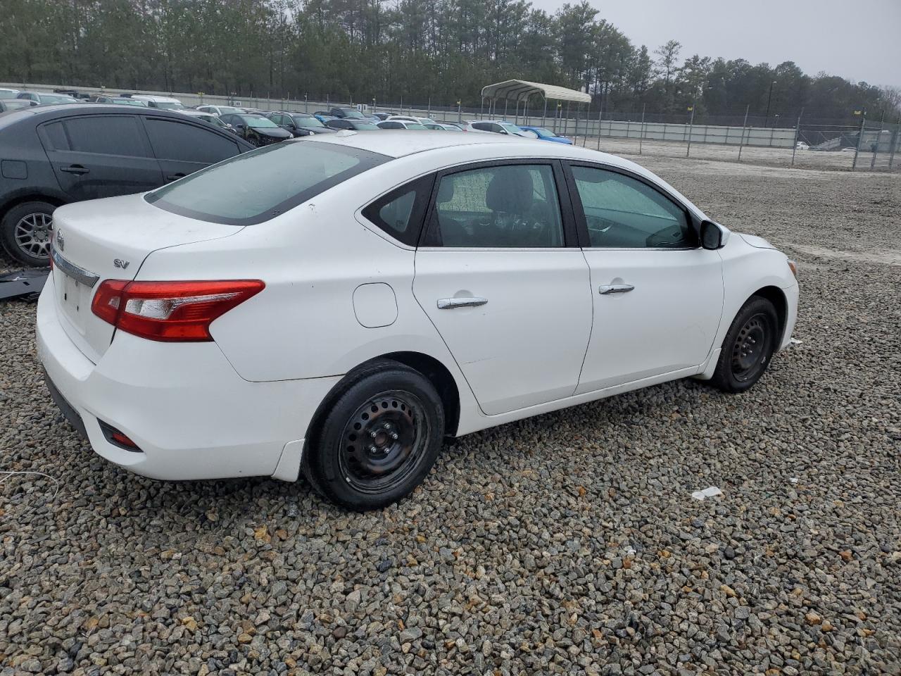 2016 NISSAN SENTRA S - Фото 3