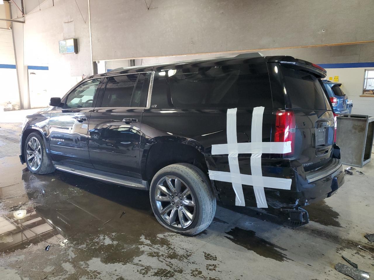2015 CHEVROLET SUBURBAN C - Фото 2