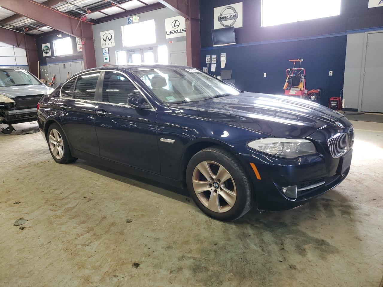 2013 BMW 528 XI - Image 4