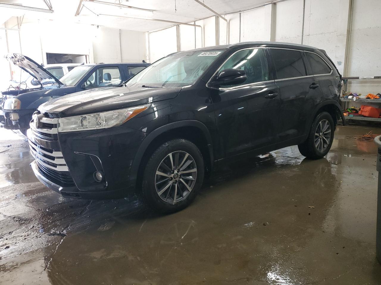 2019 TOYOTA HIGHLANDER