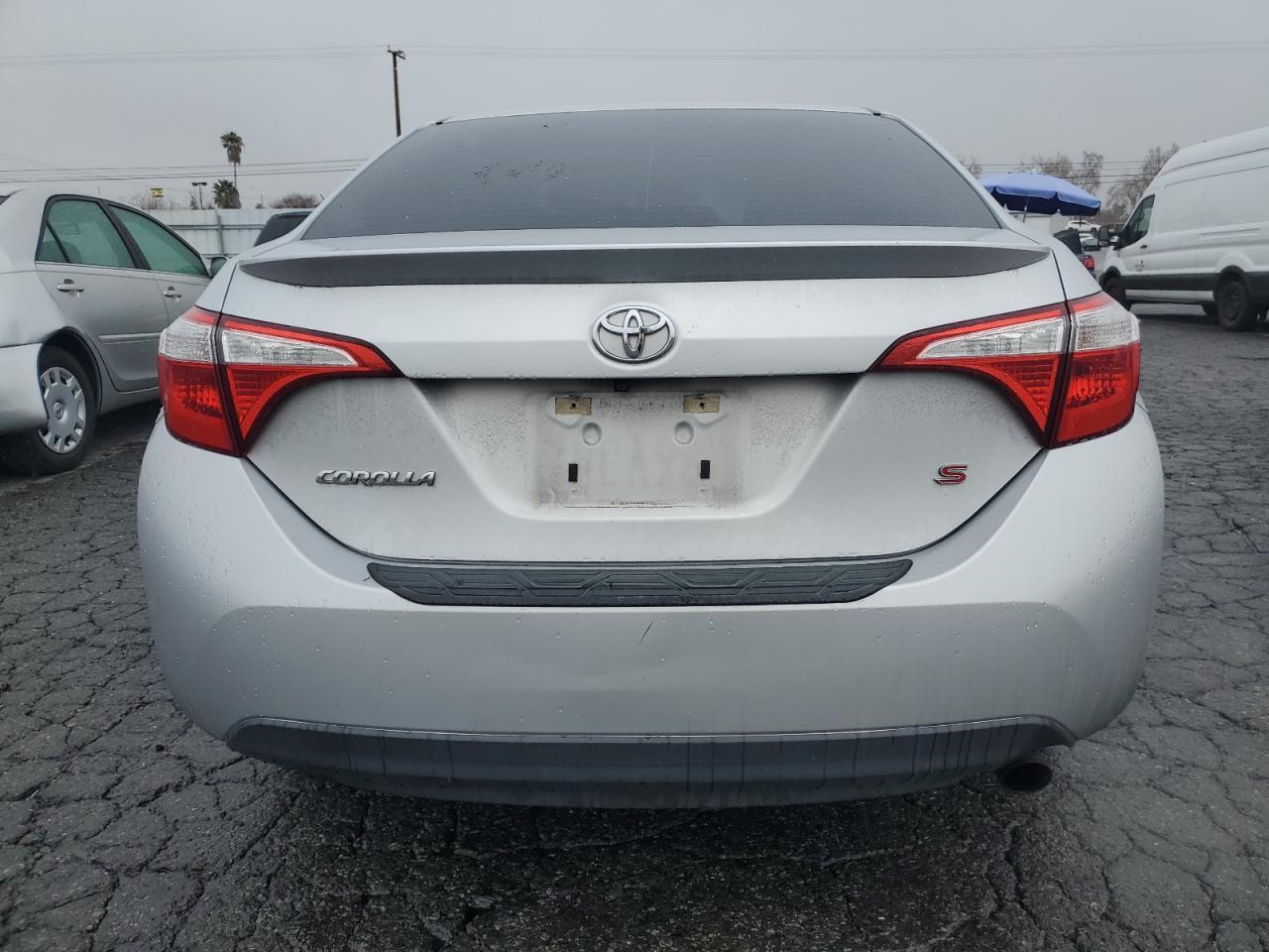 2016 TOYOTA COROLLA L - Фото 6