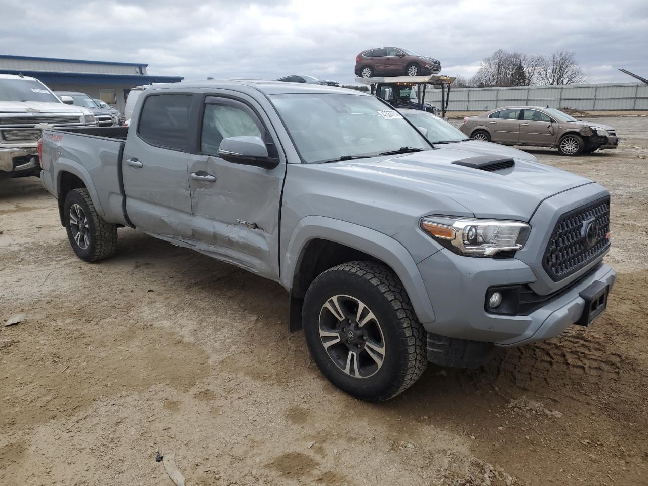 2019 TOYOTA TACOMA DOU - Фото 4