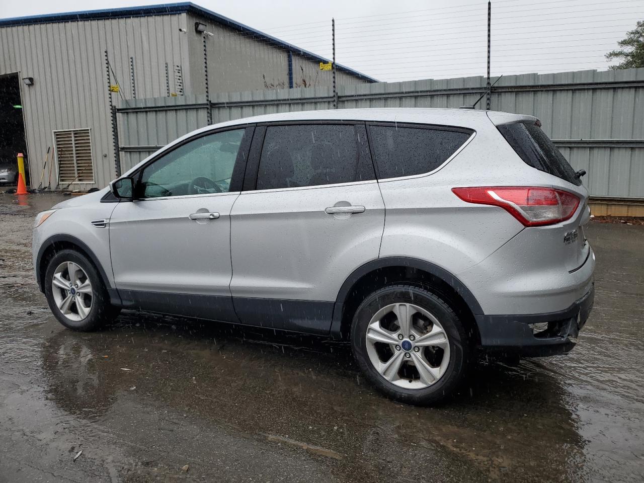 2014 FORD ESCAPE SE - Image 2