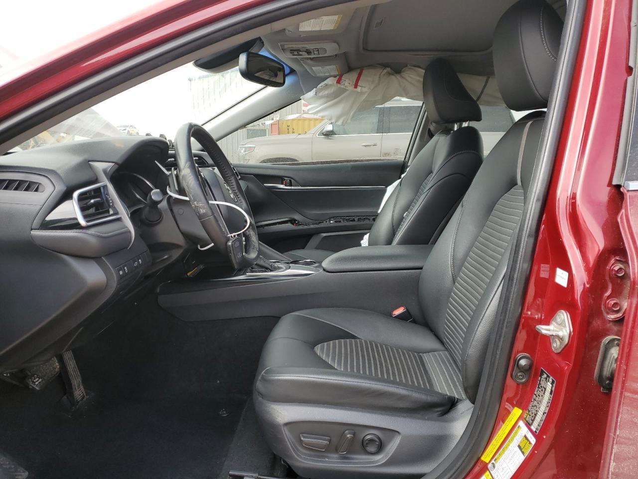 2018 TOYOTA CAMRY L - Фото 7