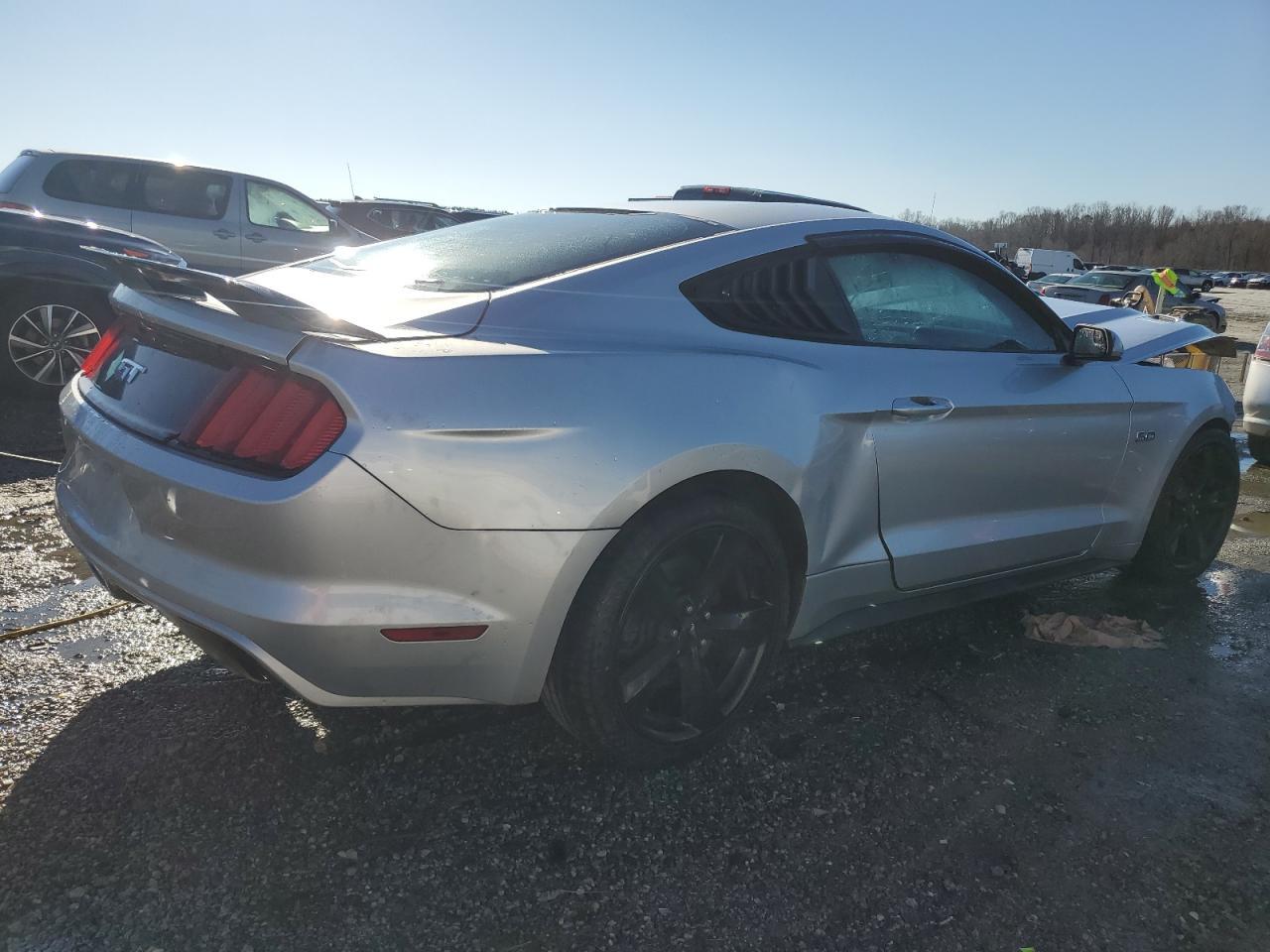 2016 FORD MUSTANG GT - Фото 3