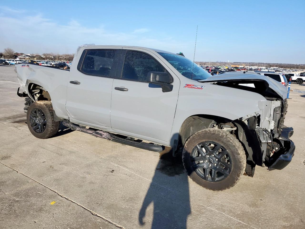 2024 CHEVROLET SILVERADO - Image 4