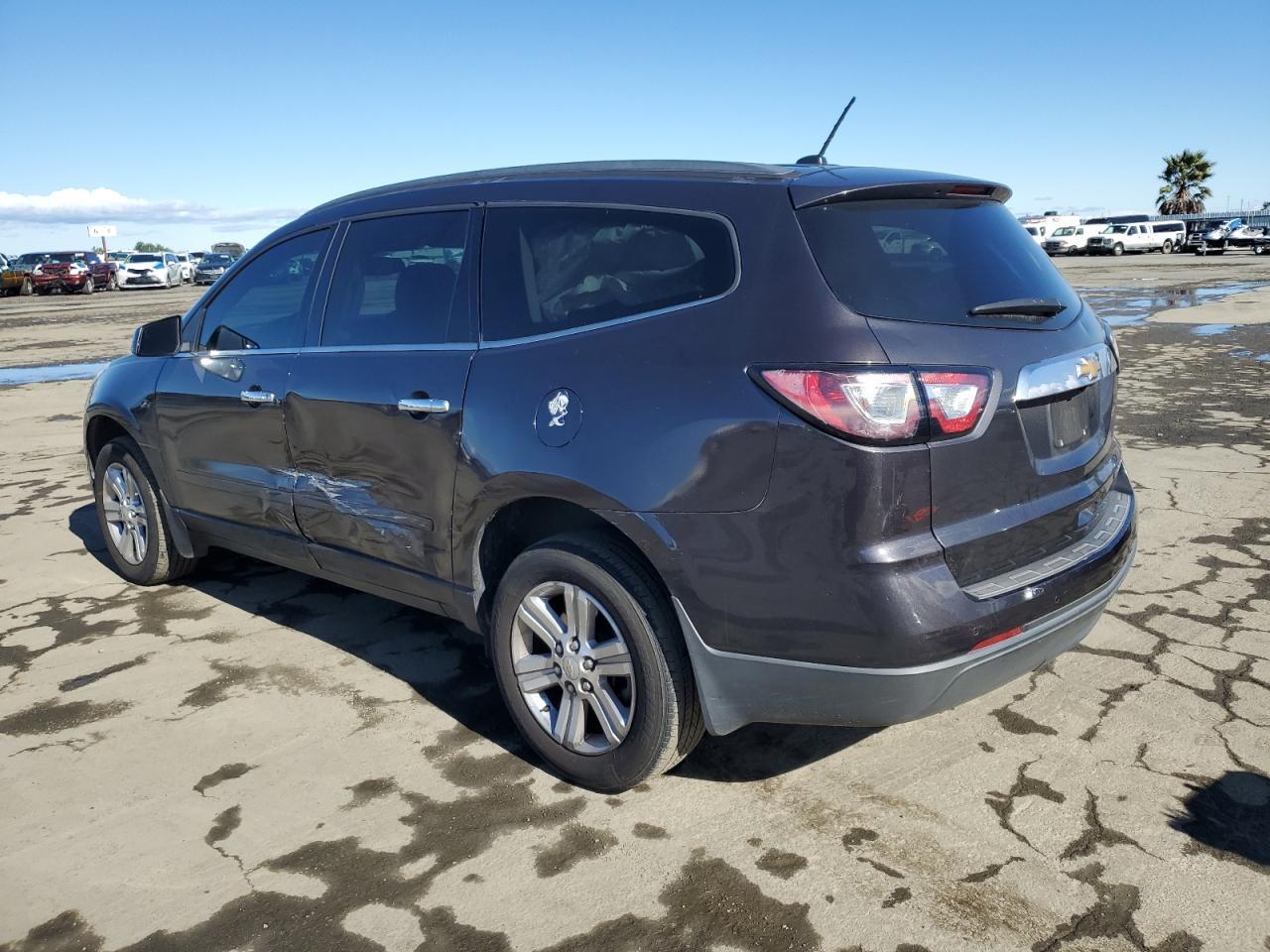 2014 CHEVROLET TRAVERSE L - Фото 2