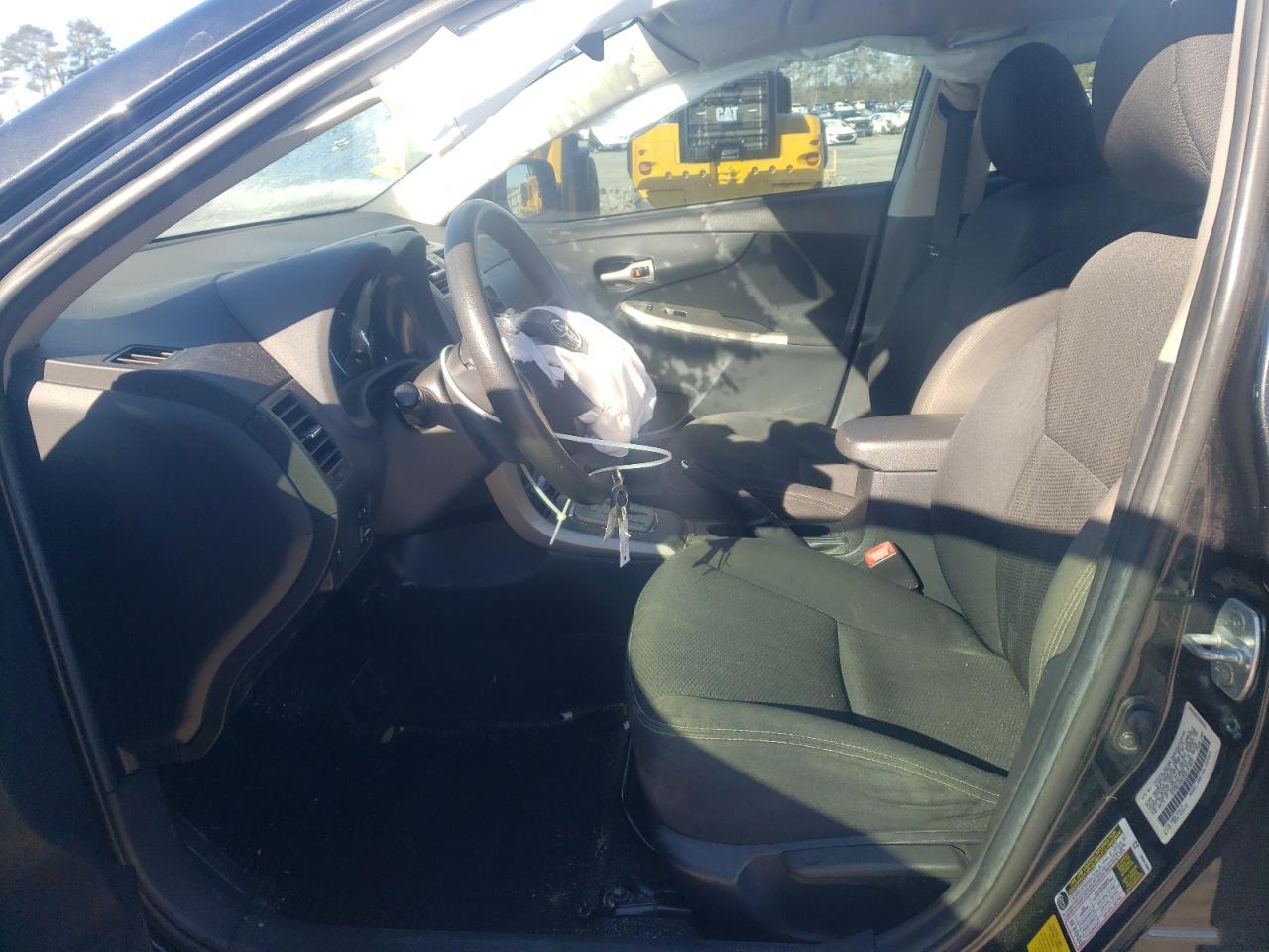 2013 TOYOTA COROLLA BA - Фото 7