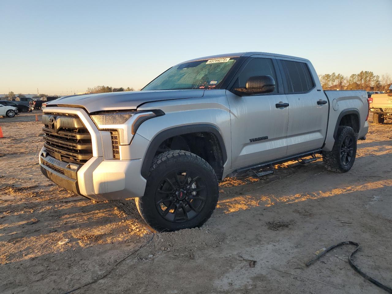 2023 TOYOTA TUNDRA CRE