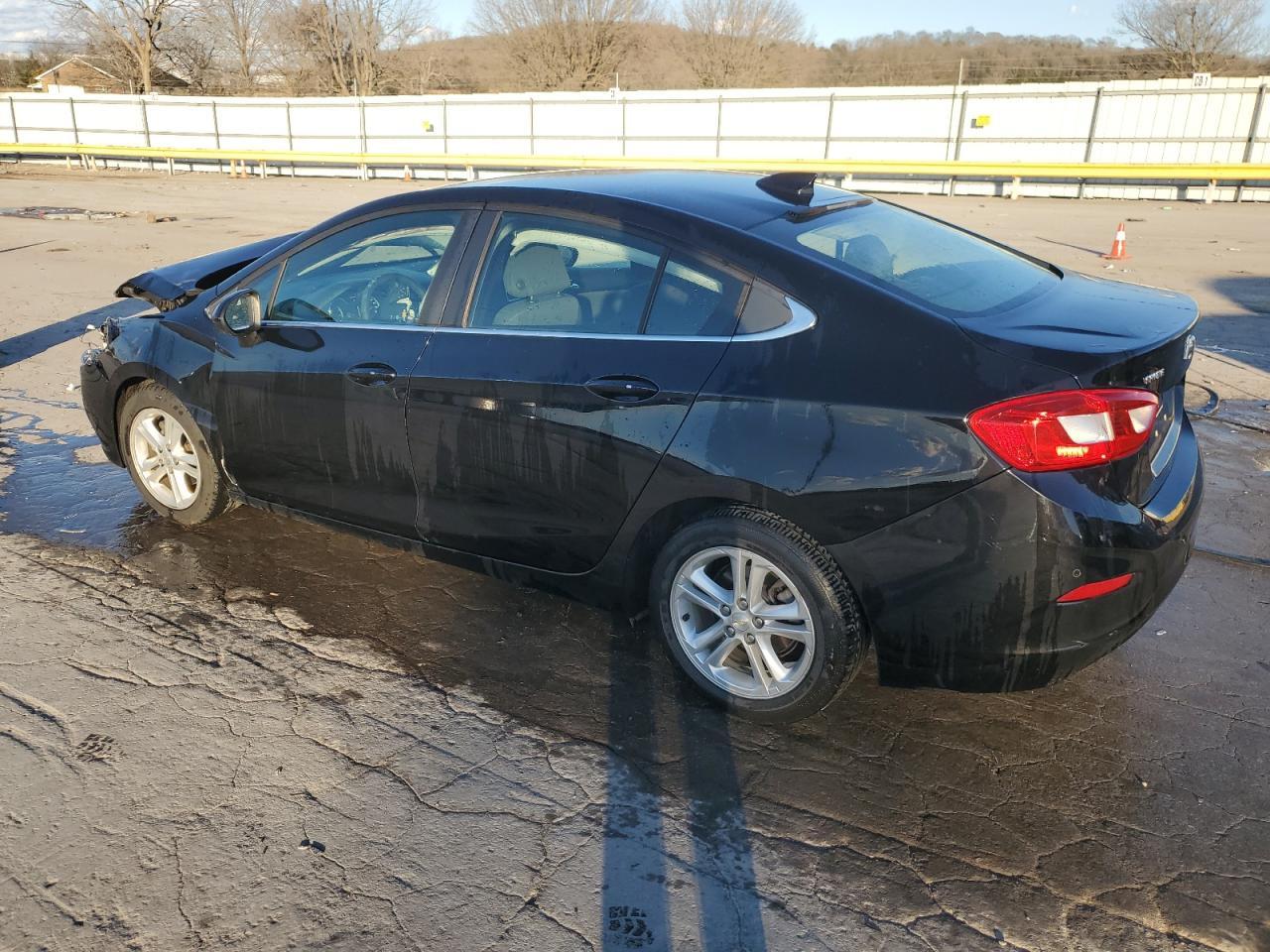 2017 CHEVROLET CRUZE LT - Image 2
