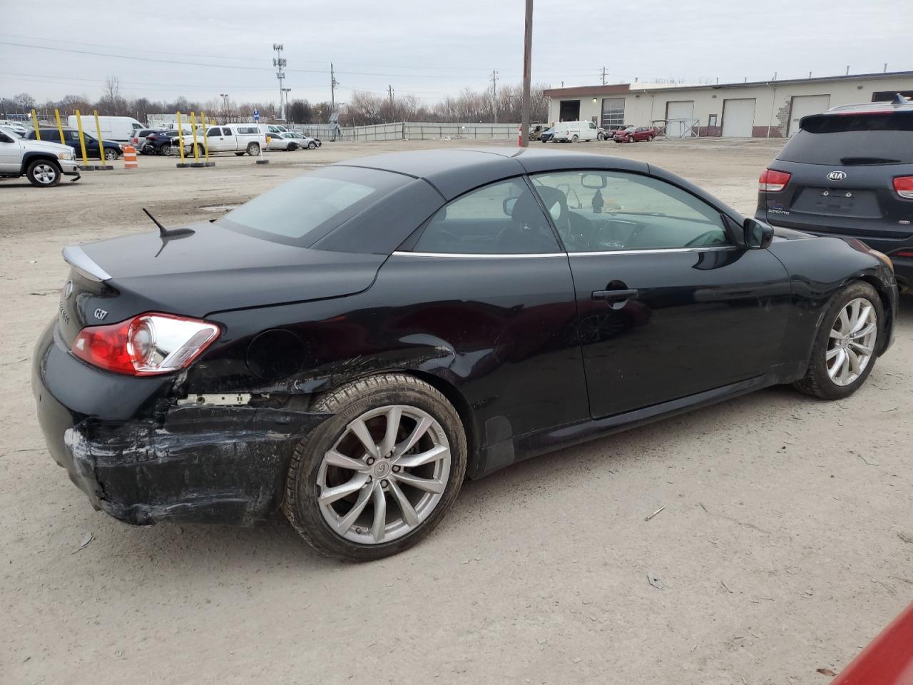 2012 INFINITI G37 BASE - Image 3