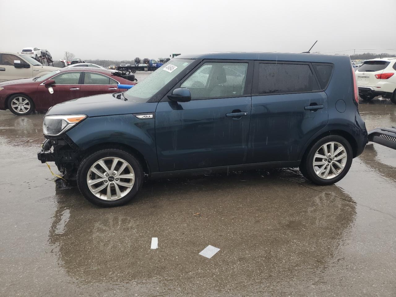 2017 KIA SOUL +