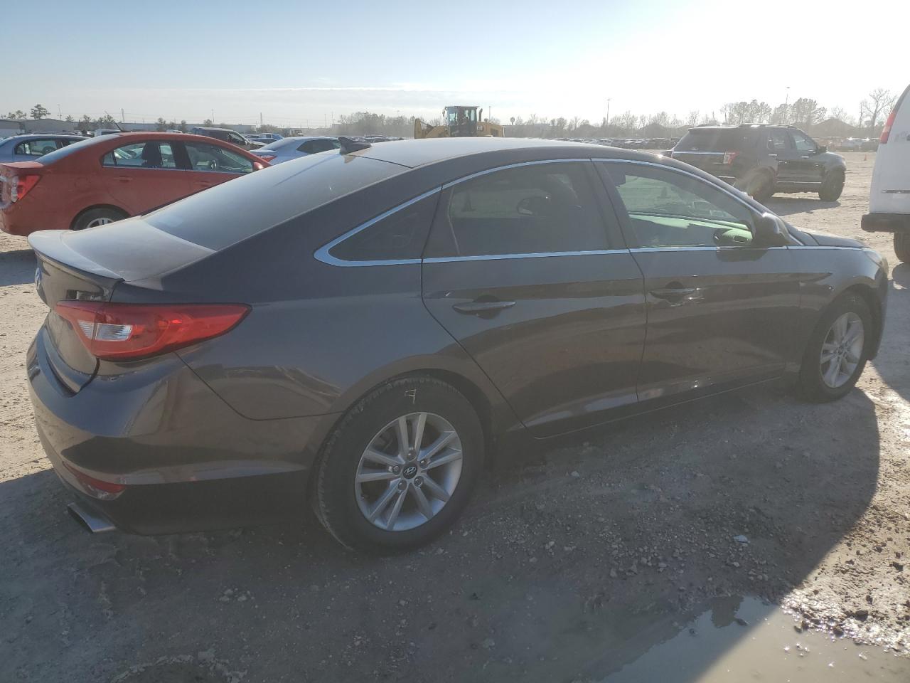 2017 HYUNDAI SONATA SE - Фото 3
